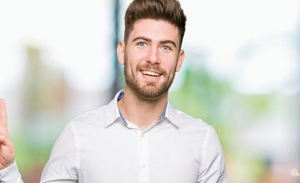 راهنمای قدم به قدم تغذیه جوجه مرغ عشق از بدو تولد تا یک ماهگی